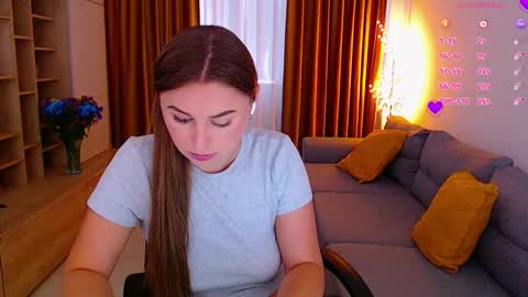 Mia online show from 9, 9, 2025