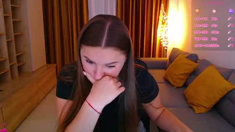 Snapshot of _miss_mia chatting on 8, 7, 2026 Mia online show from 8, 7, 2026