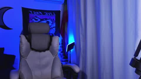 Snapshot of _misseva_ chatting on 21, 12, 2024 Miss Eva. if anyone in NYK to fuck here is sissy sn - online show from 21, 12, 2024