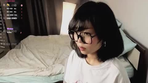 Snapshot of _molly_molly_molly_ chatting on 14, 11, 2025 _molly_molly_molly_ online show from 14, 11, 2025