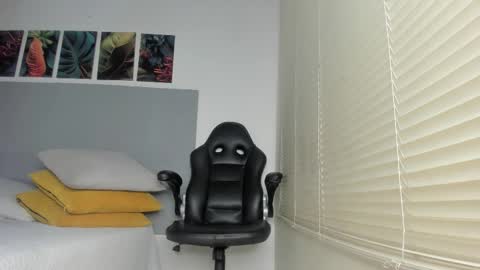 _molly_rosse_ online show from 25, 2, 2026