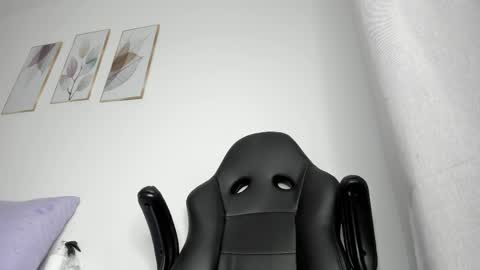 _molly_rosse_ online show from 22, 5, 2026