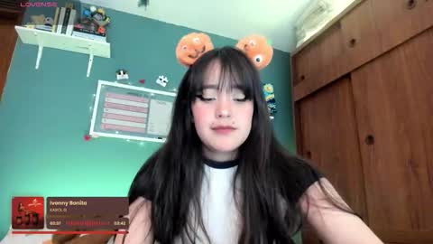 Snapshot of _moon_cake_ chatting on 9, 10, 2025 Next stream 950 pm Colombia time xd online show from 9, 10, 2025