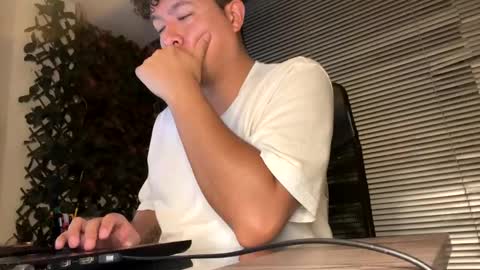 Snapshot of _mr_panda_ chatting on 5, 12, 2024 Panda online show from 5, 12, 2024