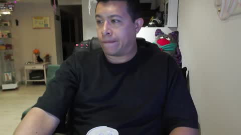 Snapshot of _mr_panda_ chatting on 22, 10, 2025 Panda online show from 22, 10, 2025