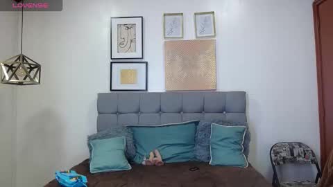 Snapshot of _naomi_s chatting on 22, 3, 2026 _naomi_s online show from 22, 3, 2026