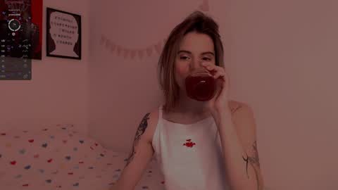 Snapshot of _ni_kiss chatting on 11, 12, 2024 Nika online show from 11, 12, 2024