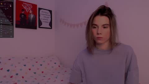 Snapshot of _ni_kiss chatting on 12, 12, 2024 Nika online show from 12, 12, 2024