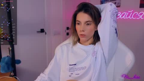 Snapshot of _ni_kiss chatting on 18, 9, 2025 Nika online show from 18, 9, 2025