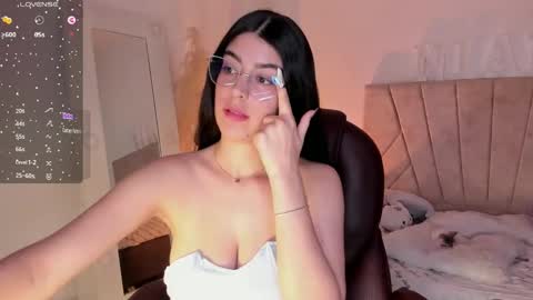 Niah  You can call me Ni or cutie haha online show from 18, 1, 2025