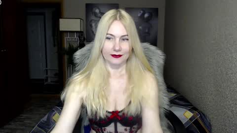 Donella    online show from 24, 1, 2025