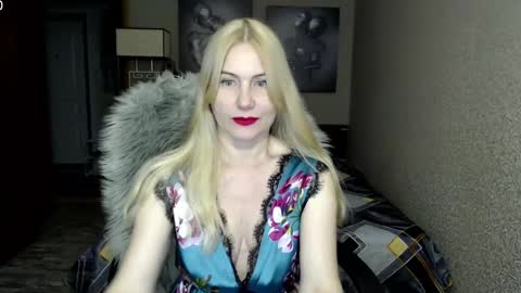 Donella    online show from 10, 3, 2025