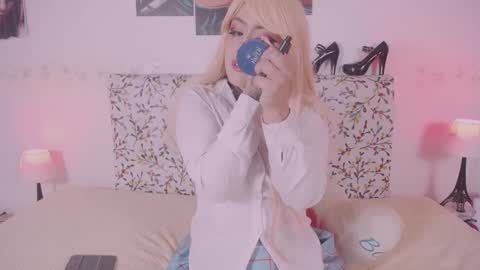 niiky online show from 23, 1, 2025