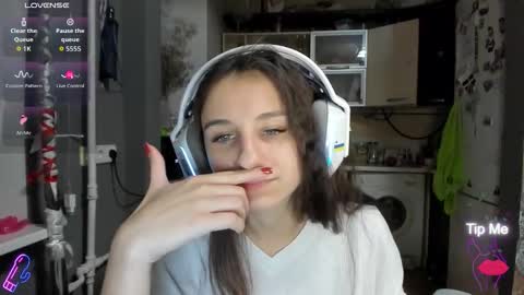 Nika online show from 18, 12, 2025