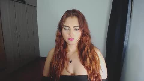 Snapshot of _ninahot chatting on 13, 2, 2025 Nina online show from 13, 2, 2025