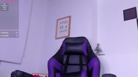 Snapshot of _noa_smith_ chatting on 20, 12, 2025 Noa Smith online show from 20, 12, 2025