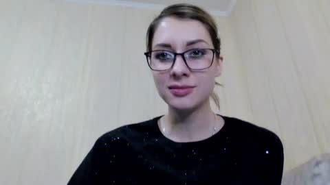 Snapshot of _number_1_ chatting on 6, 1, 2025  Number 1  online show from 6, 1, 2025