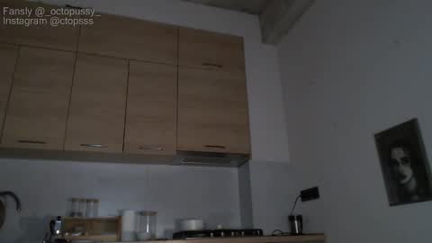 Mikayla online show from 2, 2, 2026