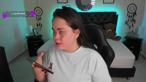 Snapshot of _oliviajoness chatting on 19, 9, 2025 Olivia jones online show from 19, 9, 2025