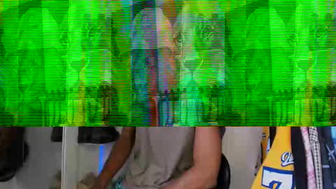 Snapshot of _pantera_09 chatting on 17, 12, 2025 Kevin online show from 17, 12, 2025