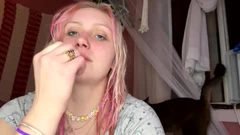 _peaceoutgirlscout_ online show from 27, 9, 2025