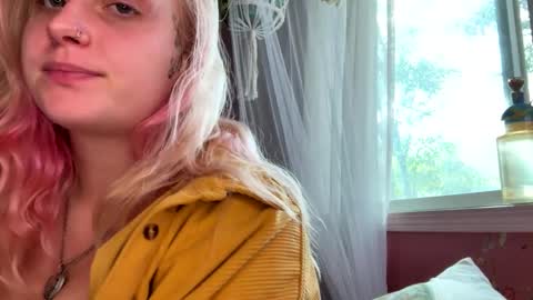 _peaceoutgirlscout_ online show from 4, 10, 2025