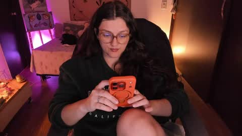 violeta ig  online show from 11, 4, 2026