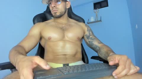 Snapshot of _poseidon1_ chatting on 1, 2, 2025 Poseidon online show from 1, 2, 2025