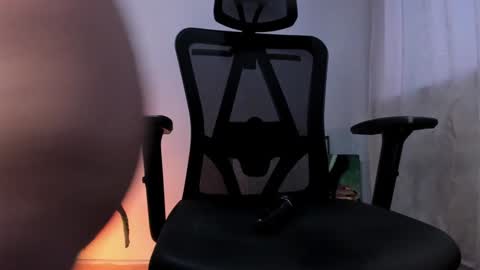 Snapshot of _purplecherry_ chatting on 15, 1, 2025 Cherr online show from 15, 1, 2025