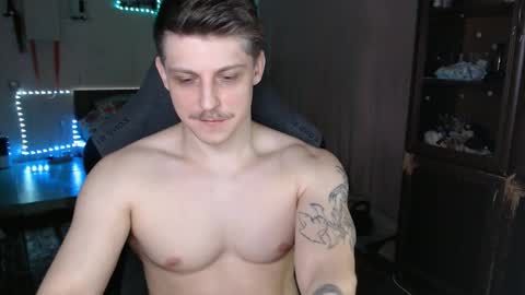 Snapshot of _purrari chatting on 8, 3, 2025 Vampire online show from 8, 3, 2025