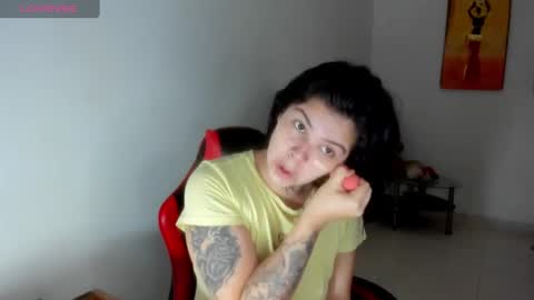 Stefany online show from 10, 9, 2025