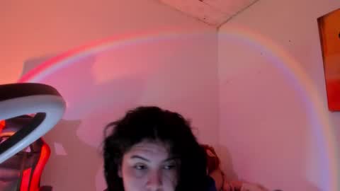 Stefany online show from 12, 10, 2025