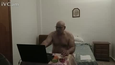 Snapshot of _reyi chatting on 14, 5, 2026 REY online show from 14, 5, 2026