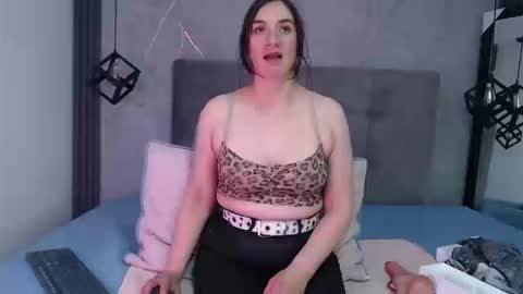 Samanta online show from 9, 9, 2025