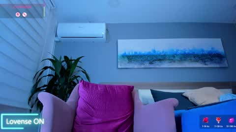 _samantagomez online show from 15, 4, 2026