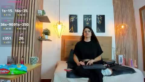 SAMANTHA FOX online show from 9, 9, 2025