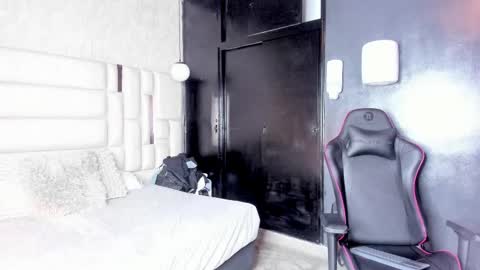 _sammy_ice online show from 9, 3, 2025