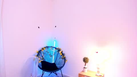 Sam   --- next stream 1 dic  food and vino show . online show from 28, 1, 2025