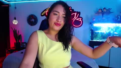 Snapshot of _santalove_ chatting on 7, 1, 2025 SantaLove online show from 7, 1, 2025