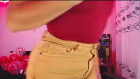 Snapshot of _santalove_ chatting on 14, 2, 2025 SantaLove online show from 14, 2, 2025