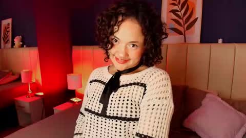 Snapshot of _sarahrose chatting on 23, 12, 2025 Sara online show from 23, 12, 2025