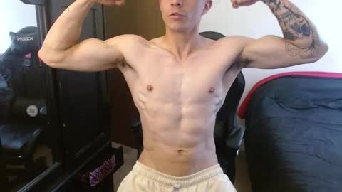 Snapshot of _schnnneider_ chatting on 25, 9, 2025 SCHNEIDER online show from 25, 9, 2025