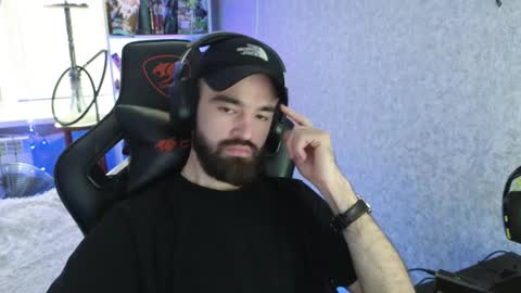 Ask me online show from 3, 12, 2025