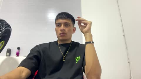 Juan Pablo-independent model online show from 7, 1, 2025