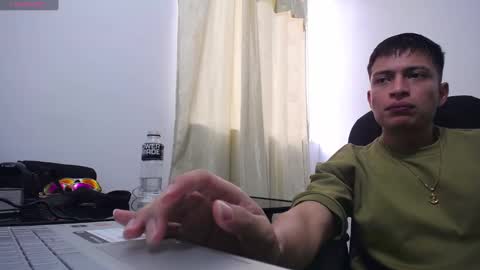 Juan Pablo-independent model online show from 19, 1, 2025