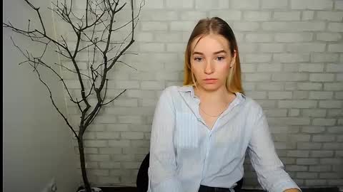 Snapshot of _snow_queen__ chatting on 26, 2, 2025 Rachel online show from 26, 2, 2025