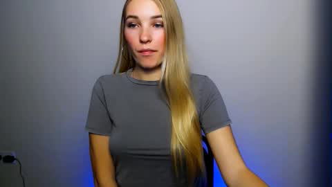 Snapshot of _snow_queen__ chatting on 29, 10, 2025 Rachel online show from 29, 10, 2025