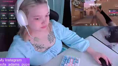Snapshot of _sofia_adam_ chatting on 23, 6, 2026 pups online show from 23, 6, 2026