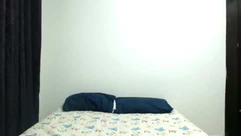 Snapshot of _sofiaparker_ chatting on 23, 9, 2025 Sofia Parker online show from 23, 9, 2025