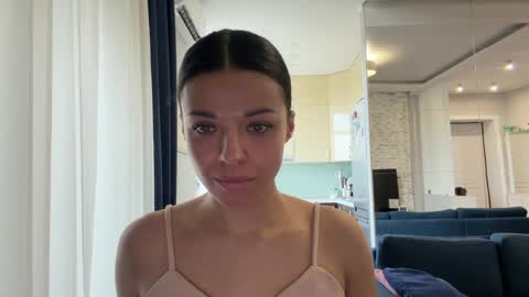 Sophie online show from 6, 4, 2026